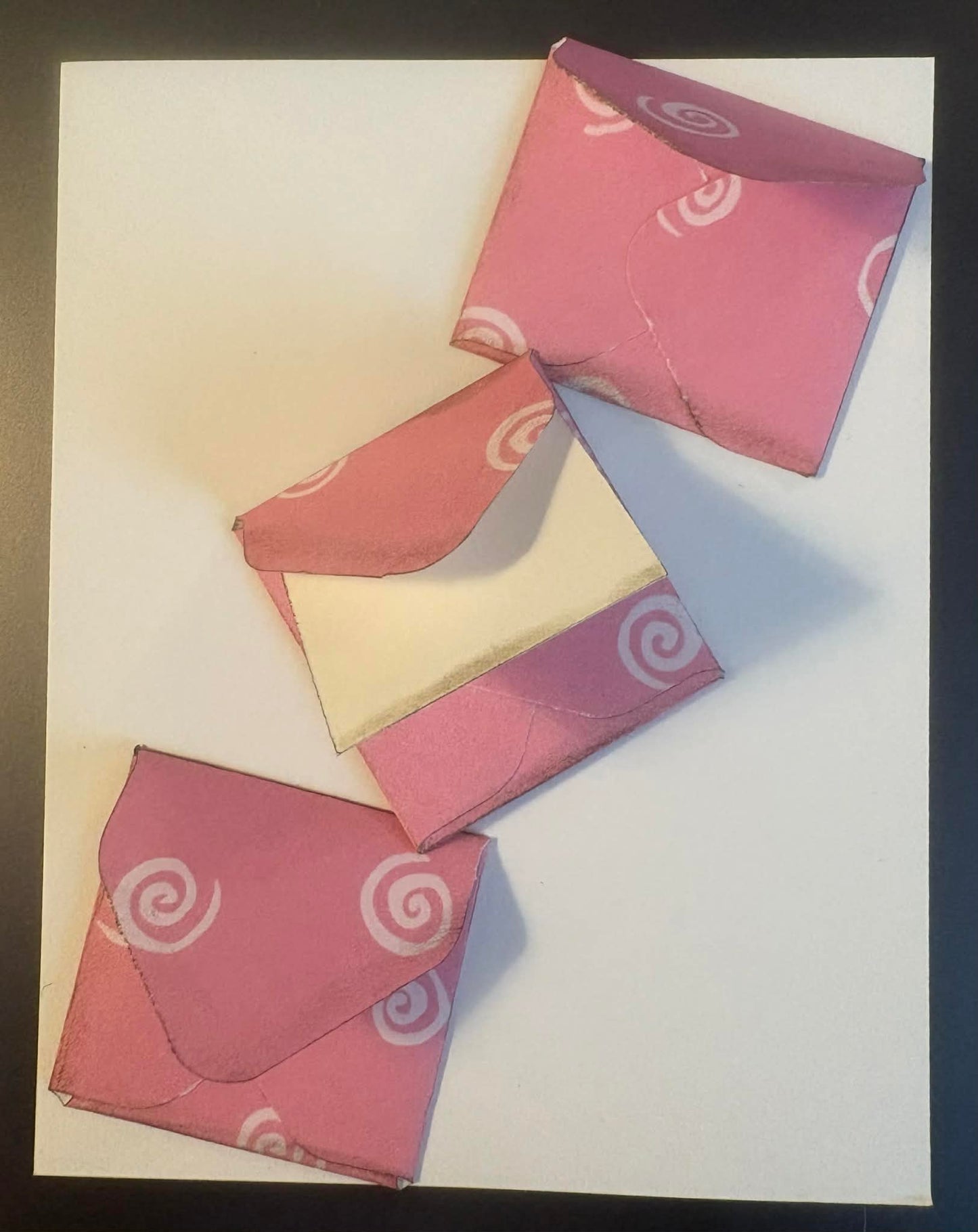 Mini Envelopes and Note Card Embellishments Pink